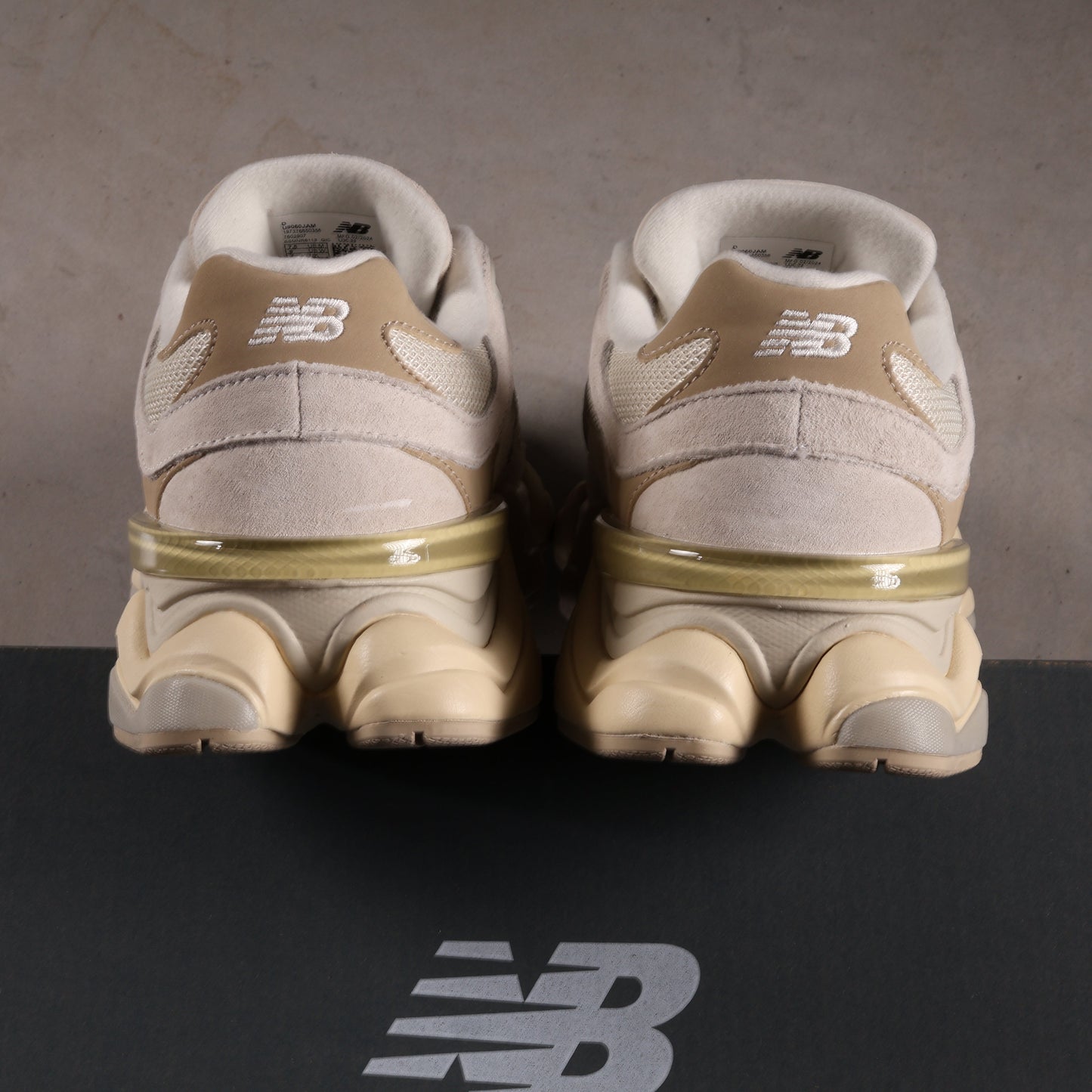 New Balance 9060 Sea Salt Brown