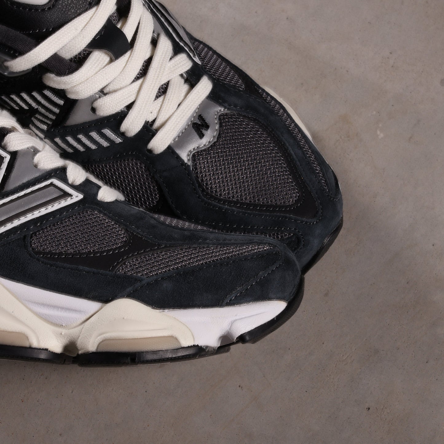 New Balance 9060 Charcoal