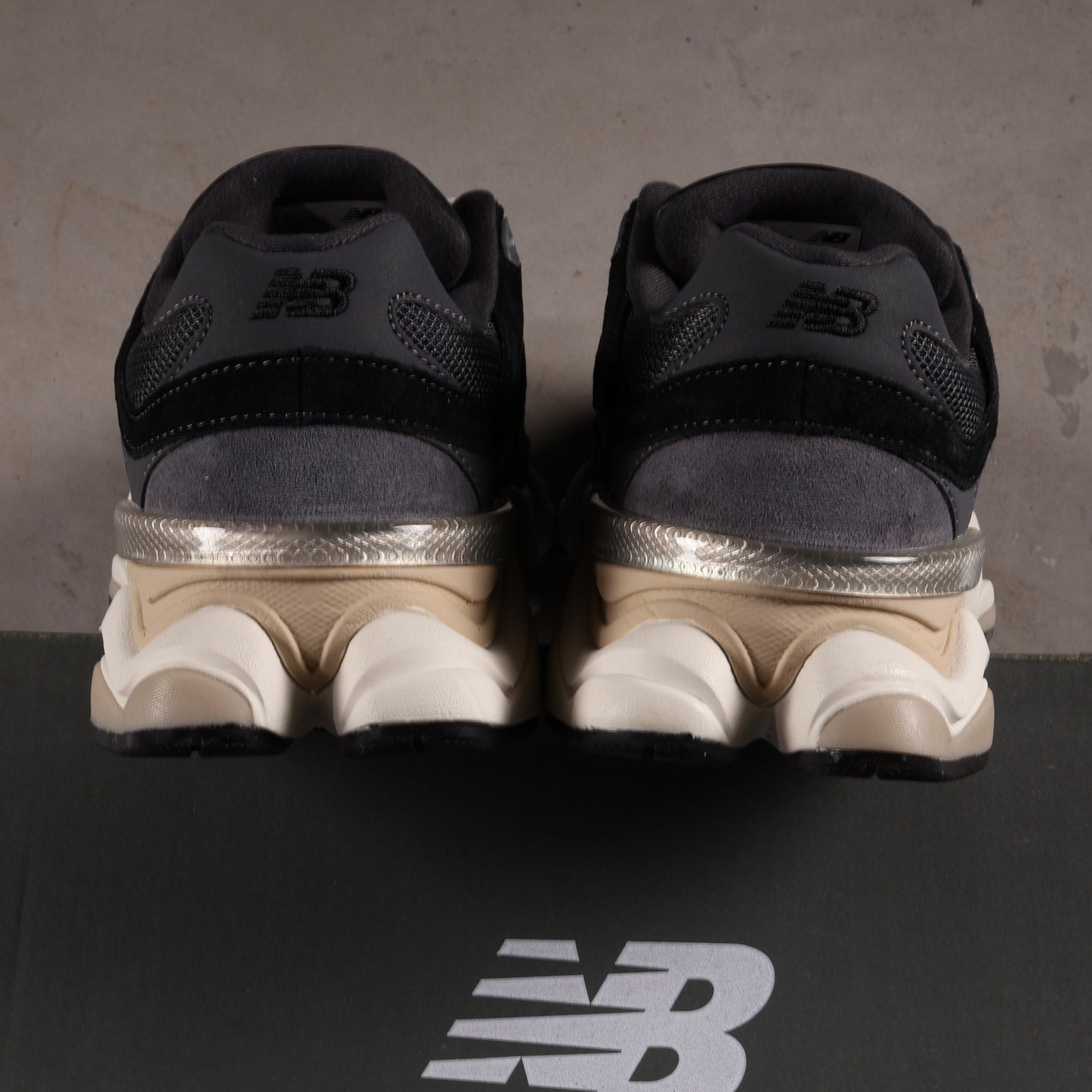 New Balance 9060 Charcoal