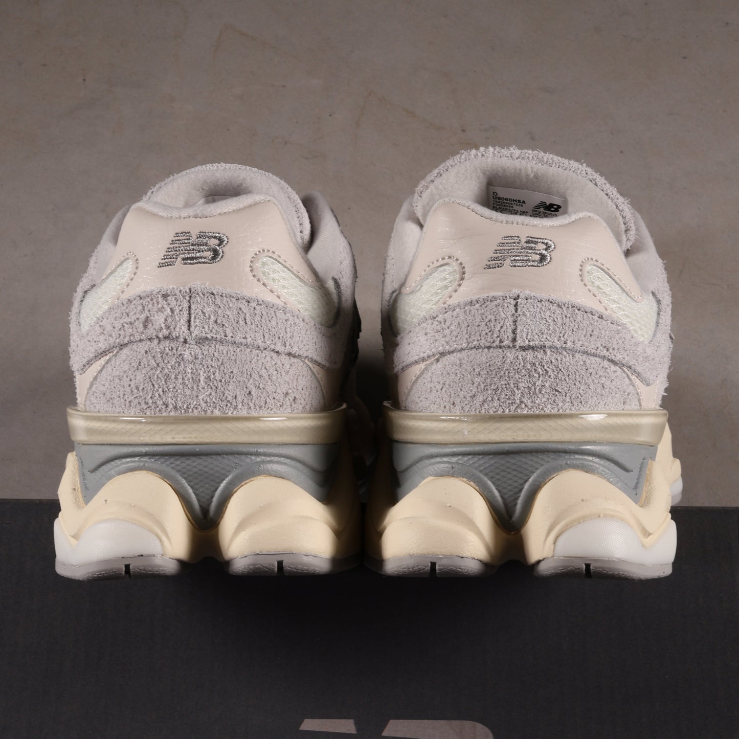 New Balance 9060 Quartz Grey
