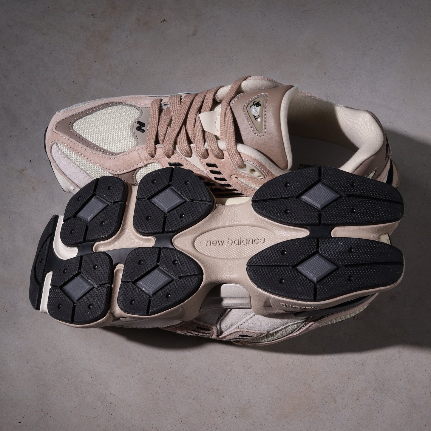 New Balance 9060 Beige Cream