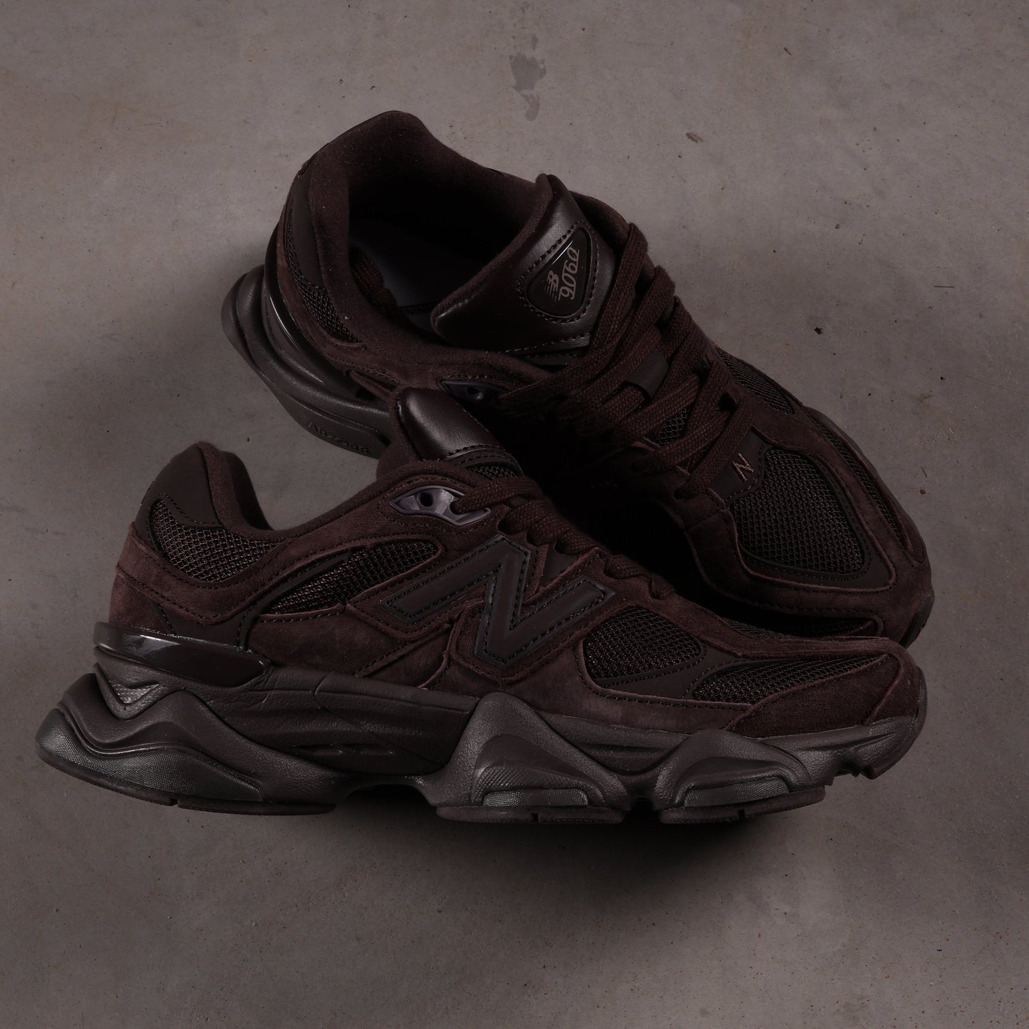 New Balance 9060 Chocolate