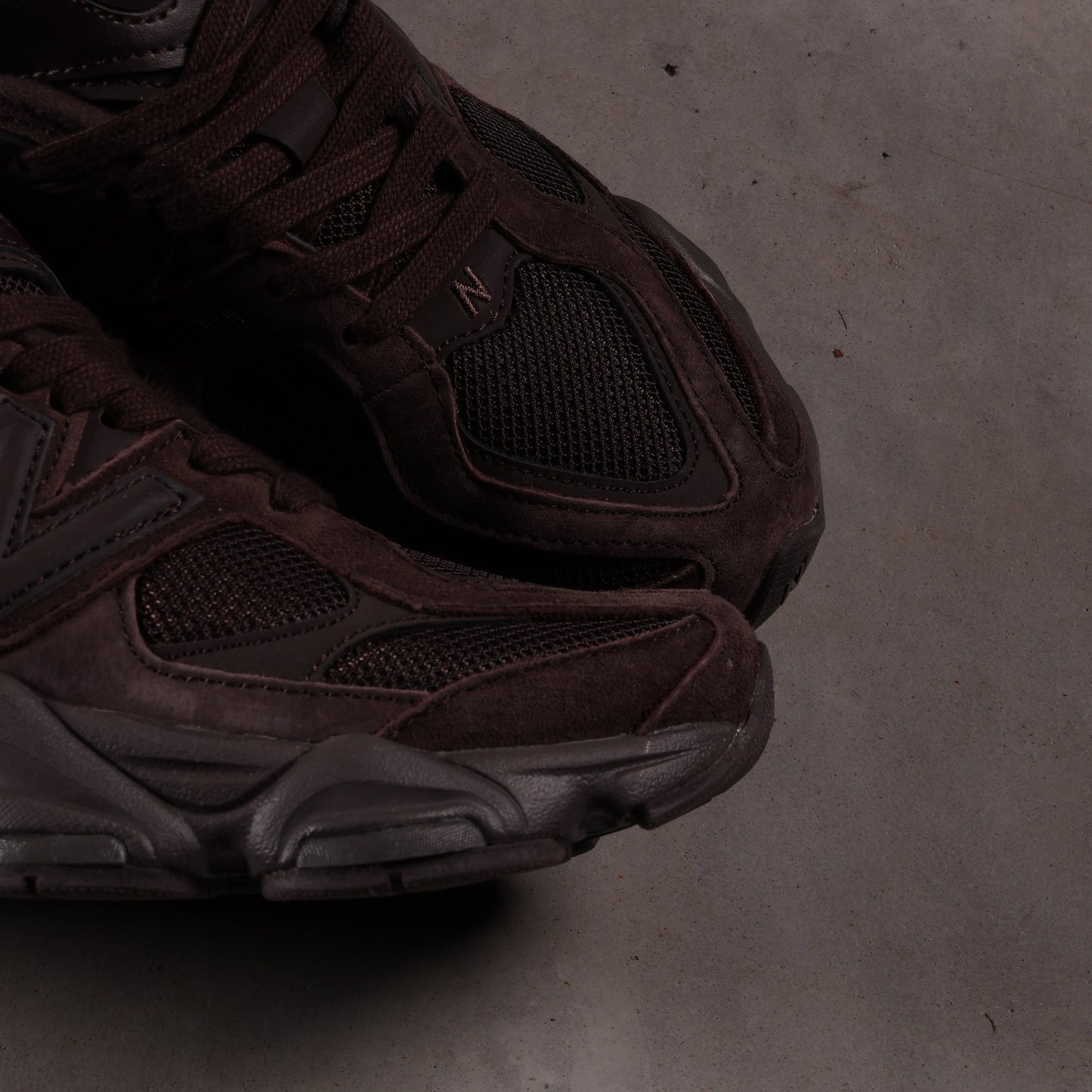 New Balance 9060 Chocolate